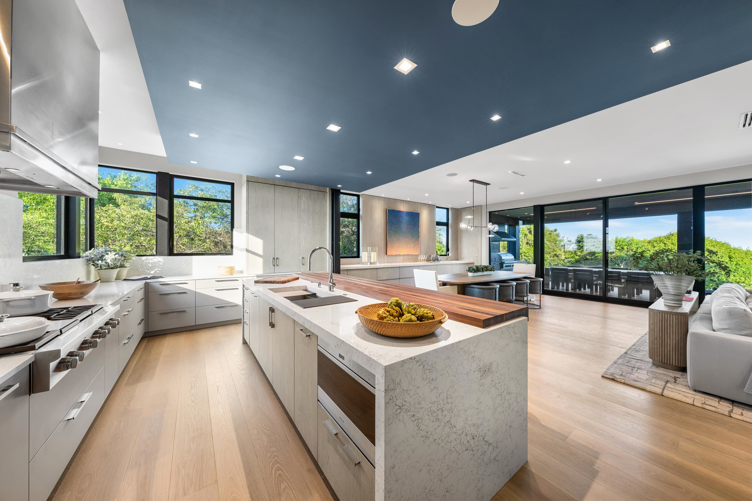 Avalon, New Jersey 08202, United States, 6 Bedrooms Bedrooms, ,6 BathroomsBathrooms,Residential,Active,176033