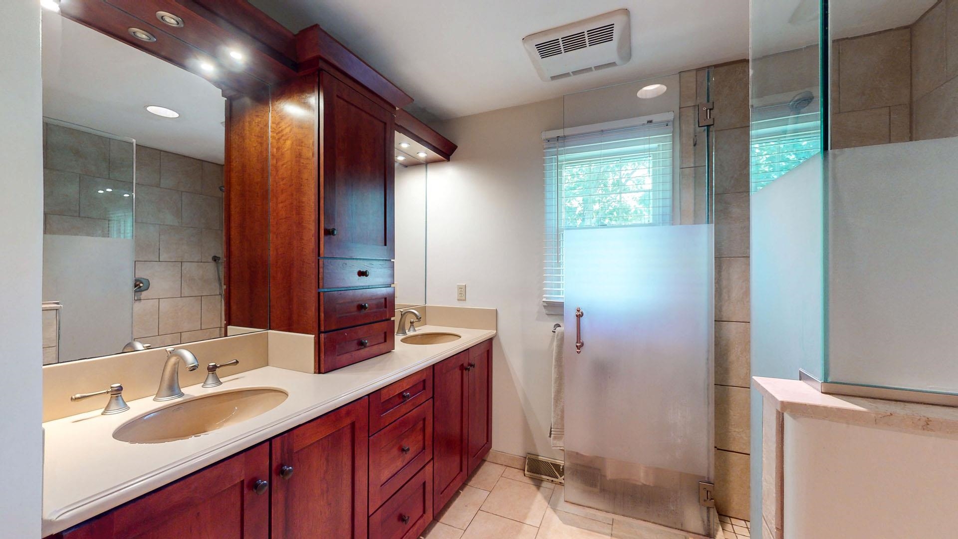 Palermo, New Jersey 08230, United States, 4 Bedrooms Bedrooms, ,2 BathroomsBathrooms,Residential,Active,178038