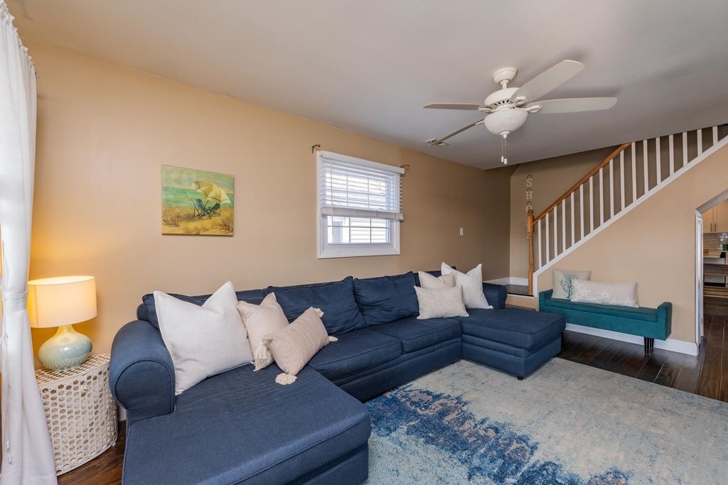 Photo of 103 W 7th Avenue, North Wildwood, NJ 08260 (MLS # 260358)