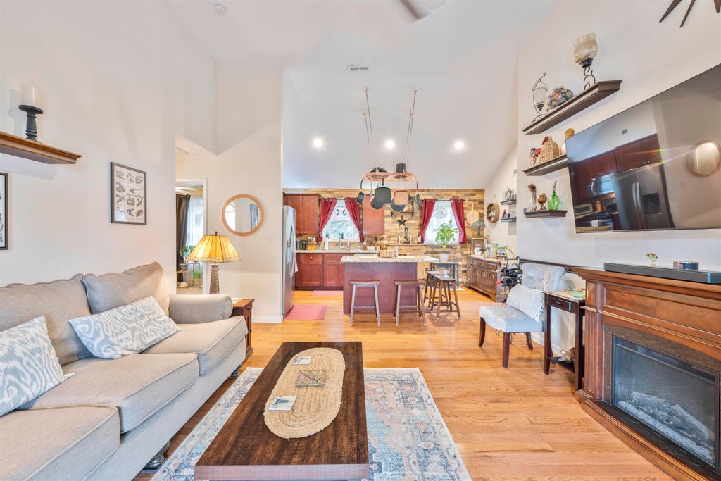 Photo of 9 Hazelwood Avenue, Villas, NJ 08251 (MLS # 262501)