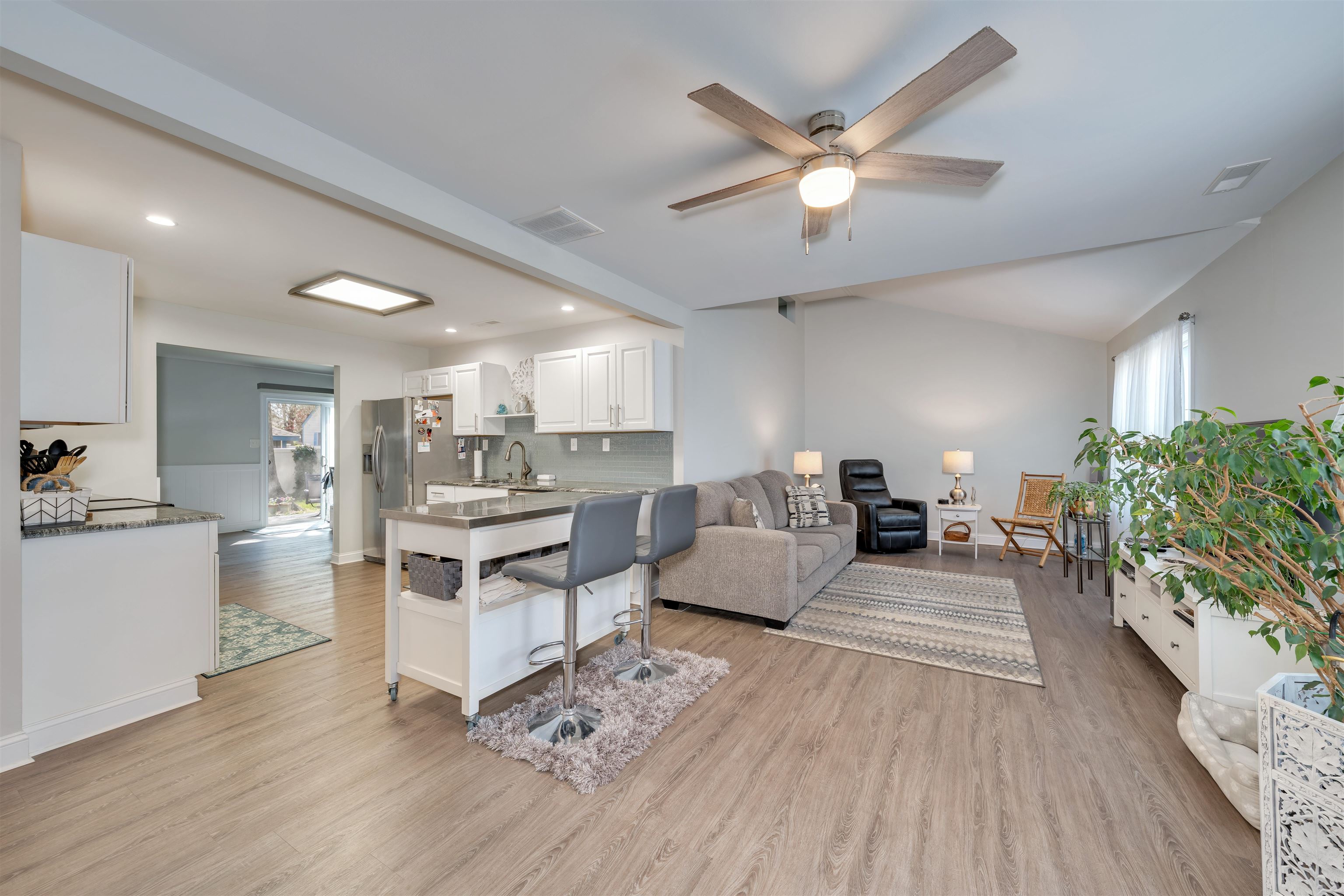 214 E New York Avenue, Villas, New Jersey image 4
