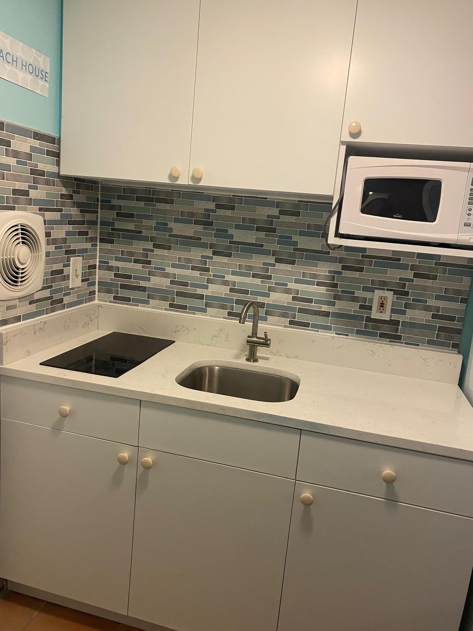 313 E Glenwood Avenue #106, Wildwood, New Jersey image 2