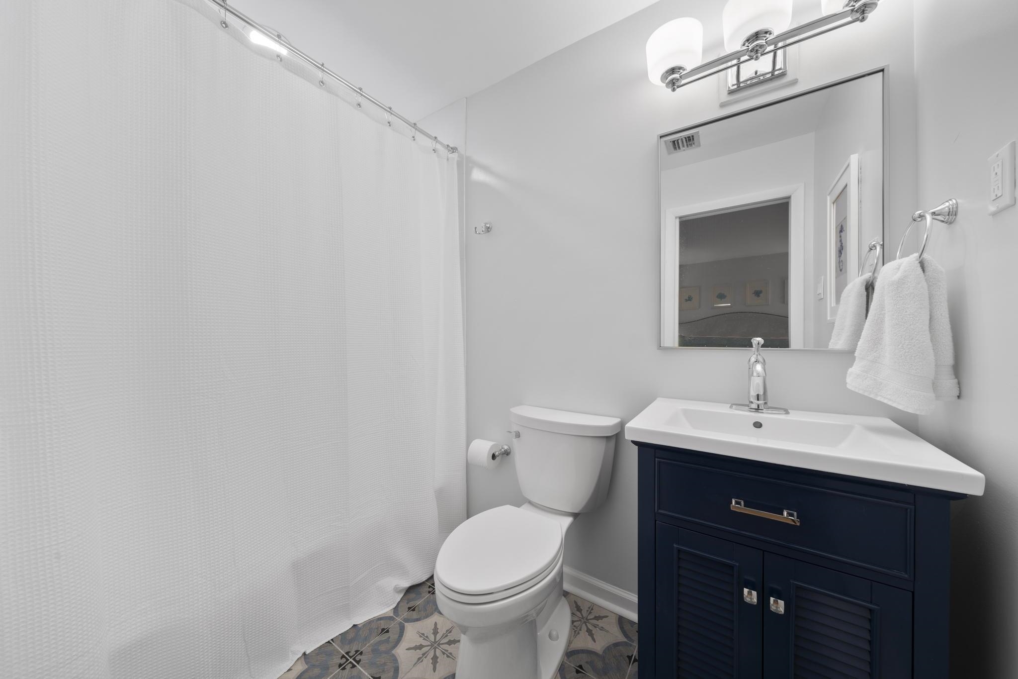 Stone Harbor, New Jersey 08247, United States, 2 Bedrooms Bedrooms, ,2 BathroomsBathrooms,Residential,Active,55426