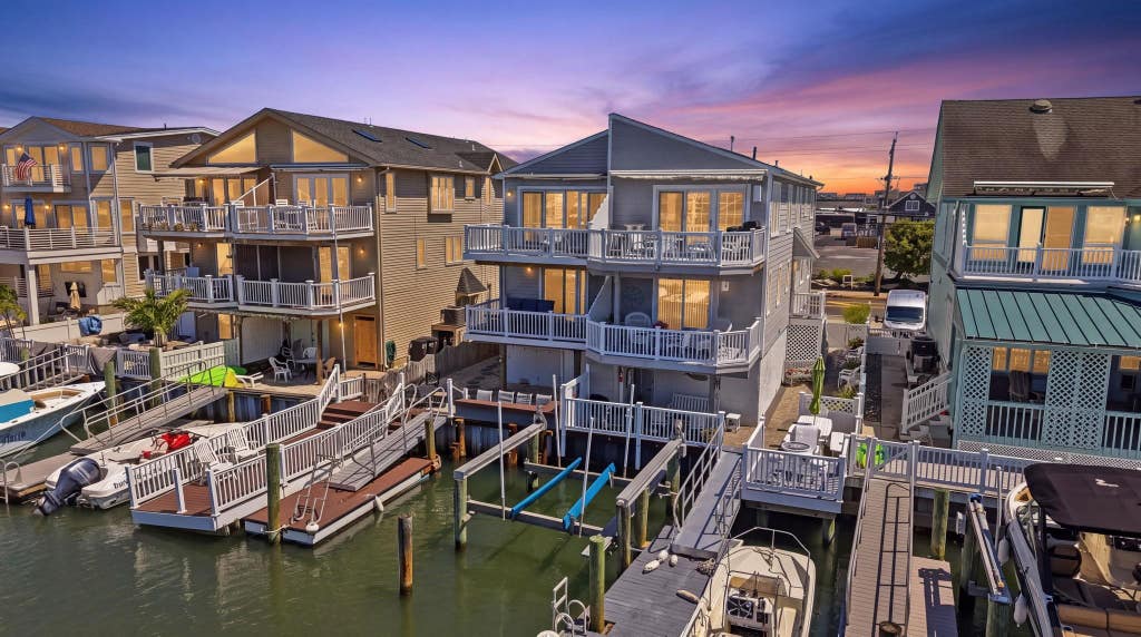 Photo of 2048 Ocean Drive #2048, Avalon, NJ 08202 (MLS # 262198)