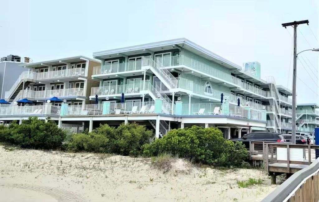 Photo of 404 E Denver Avenue #204, Wildwood Crest, NJ 08260 (MLS # 261267)