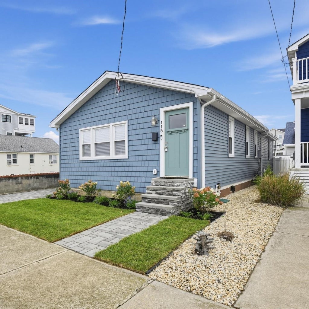 Photo of 115 W 14th Avenue, North Wildwood, NJ 08260 (MLS # 262731)