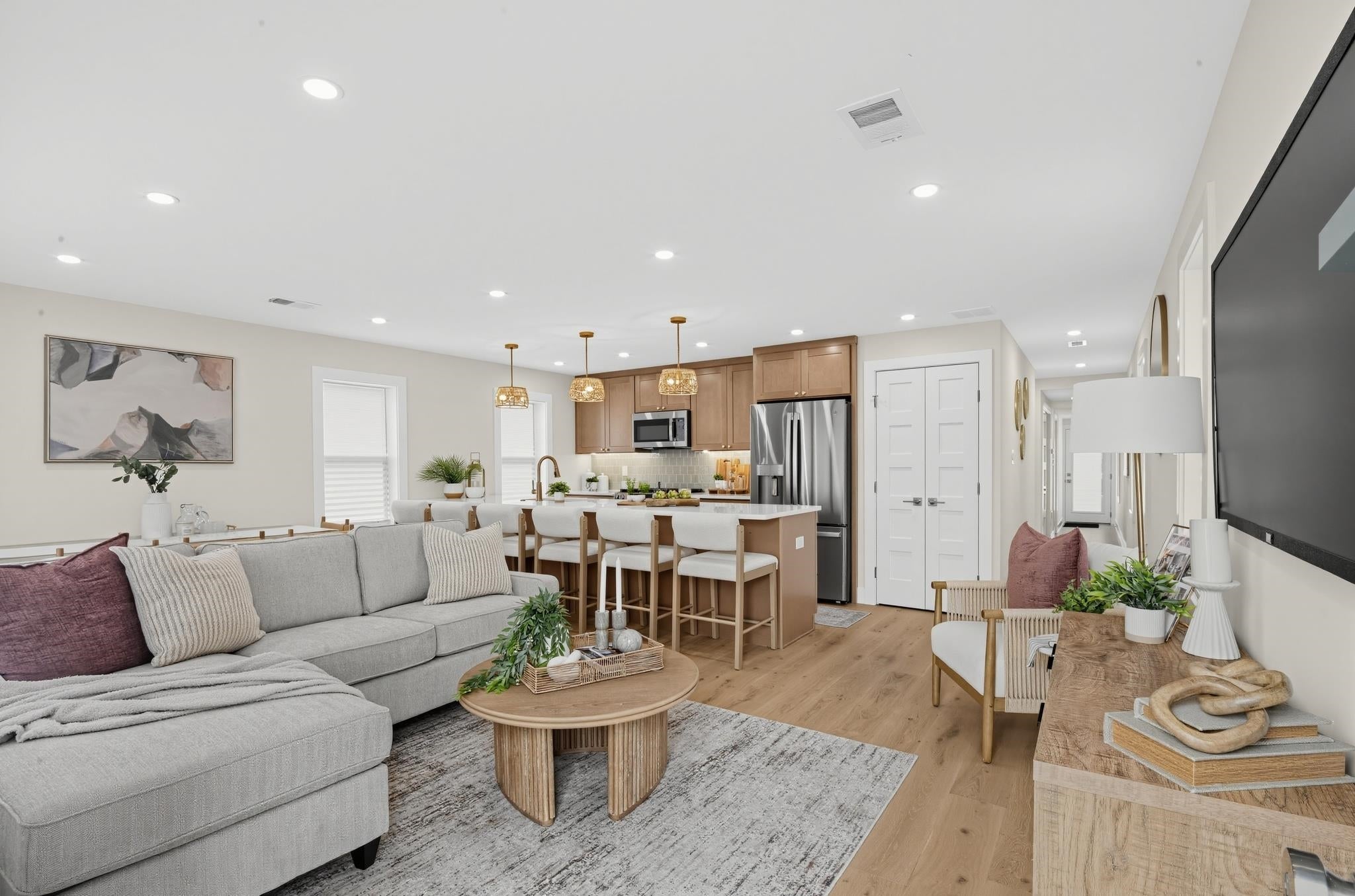 115 W 14th Avenue