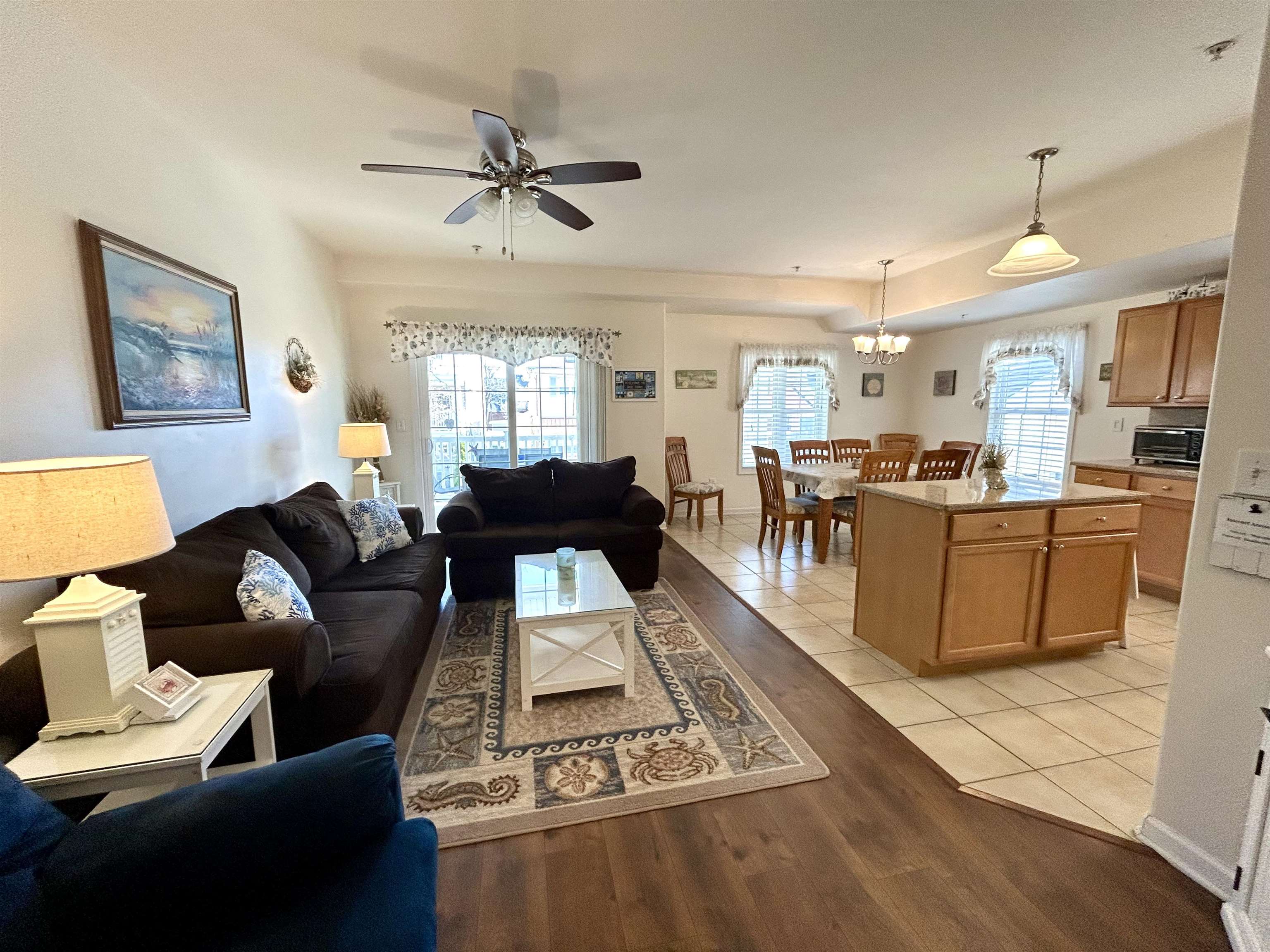 106 E Poplar Avenue #101, Wildwood, New Jersey image 3