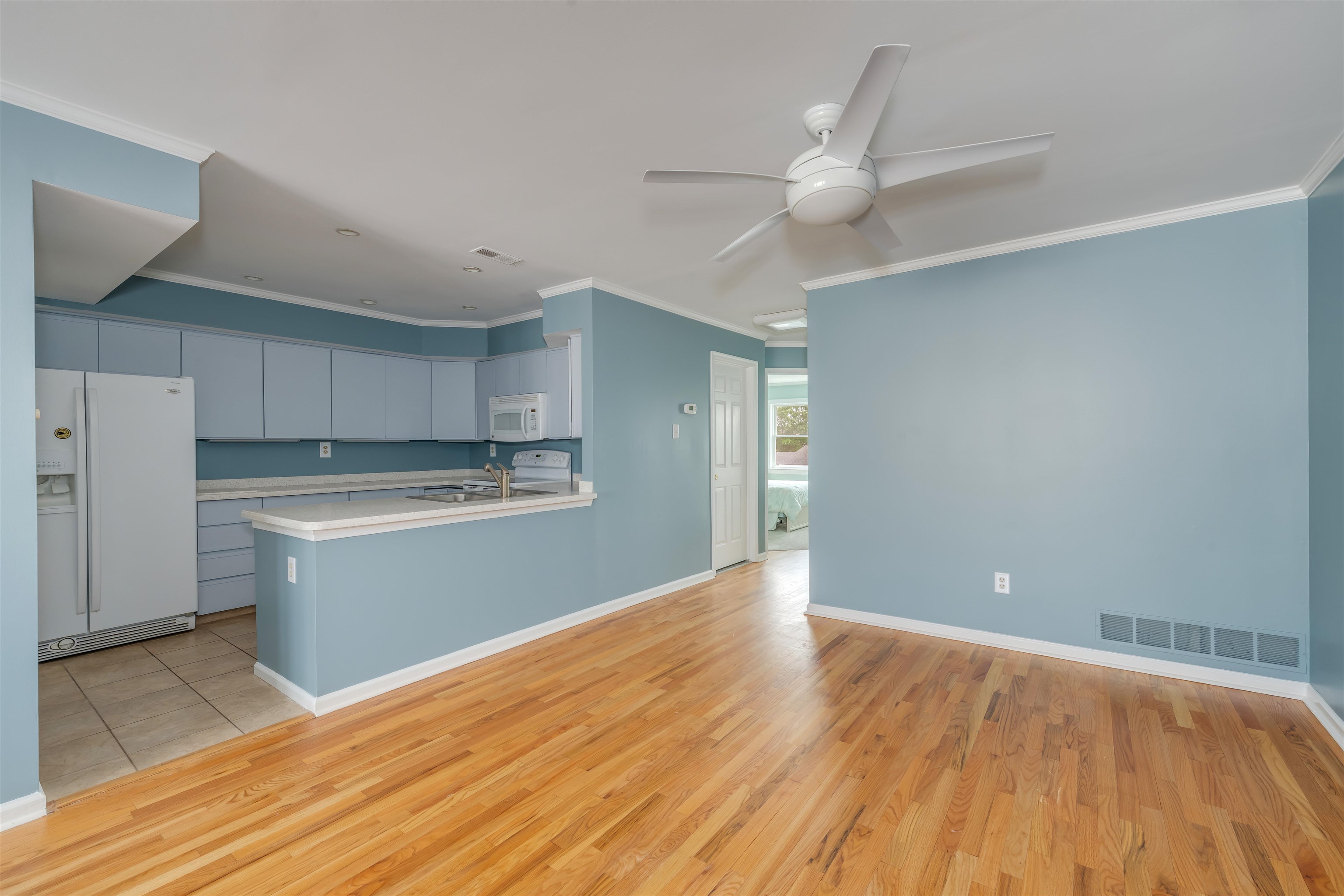 1520 Yacht Avenue #203, Cape May, New Jersey image 11