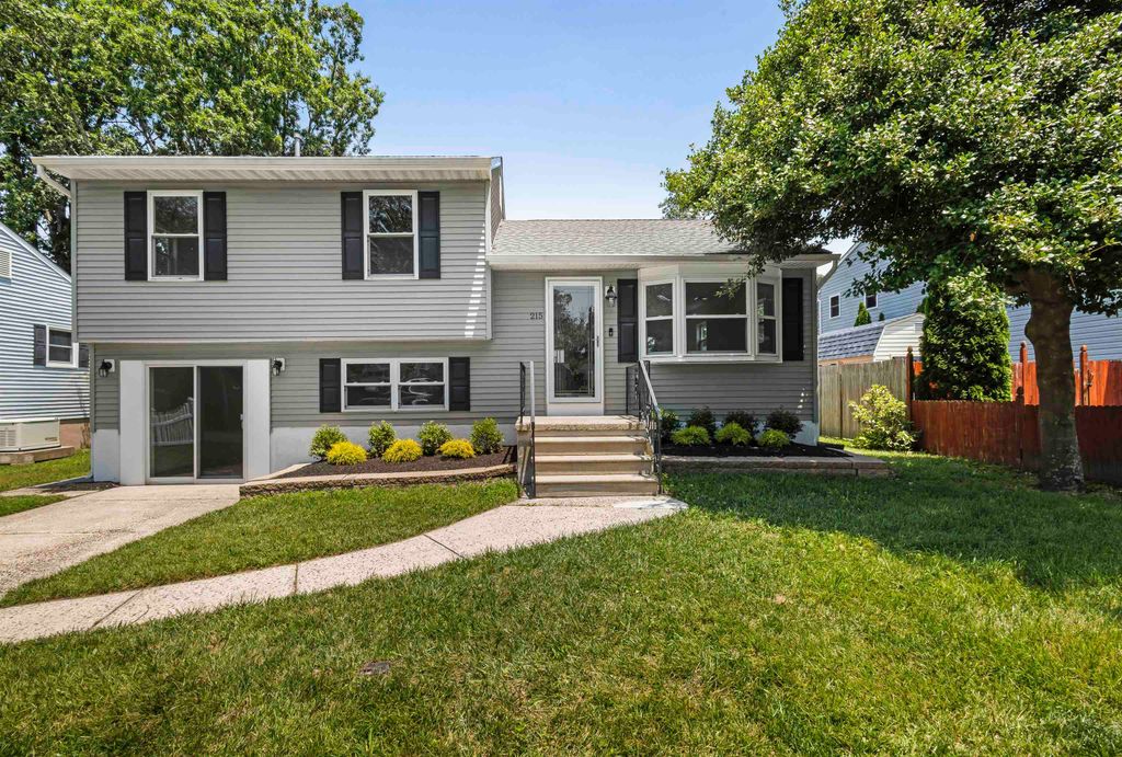 Photo of 215 Roseann Avenue, North Cape May, NJ 08204 (MLS # 253580)