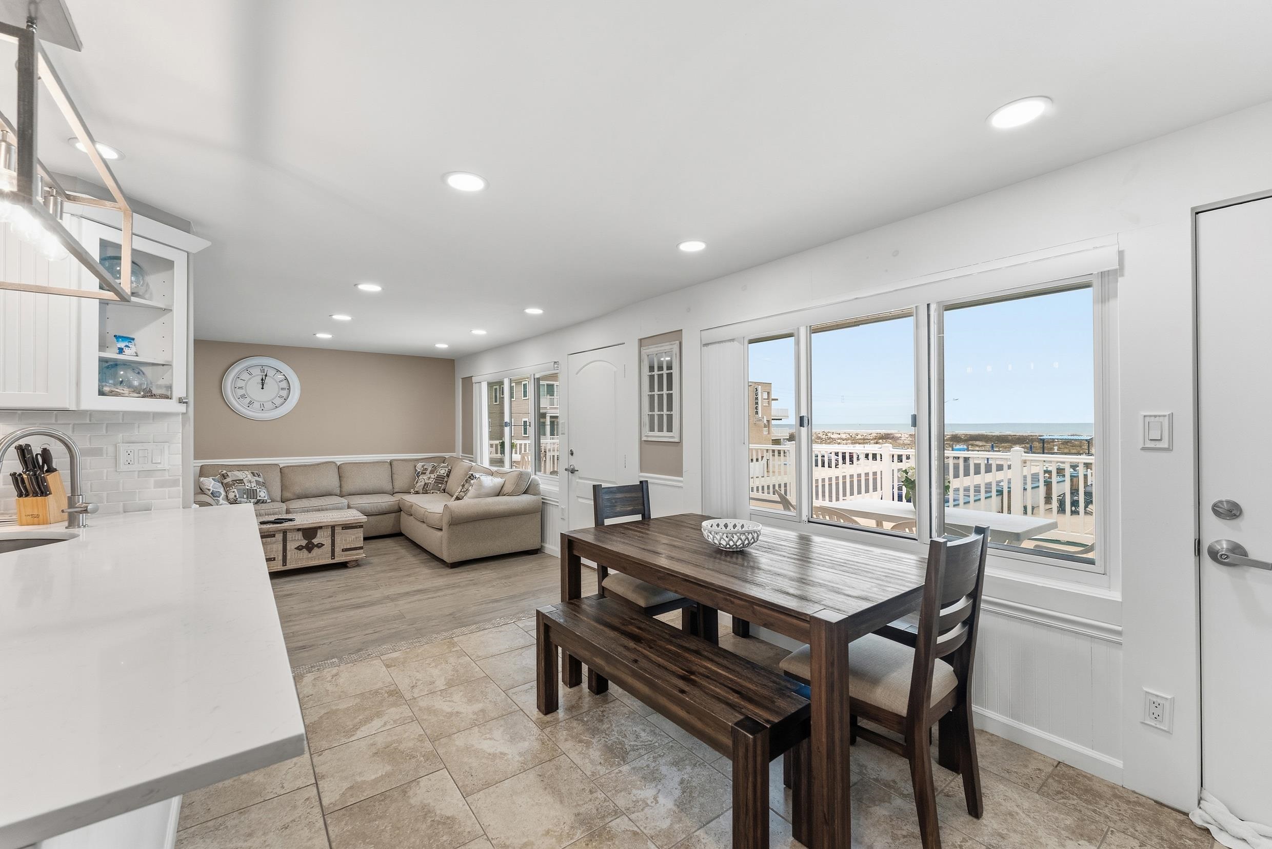 406-10 E Monterey Avenue 210 & 211
