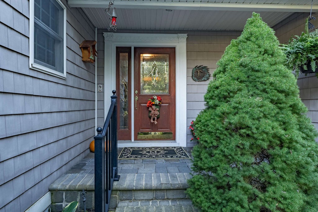 Photo of 23 Summer Circle, North Cape May, NJ 08204 (MLS # 262844)