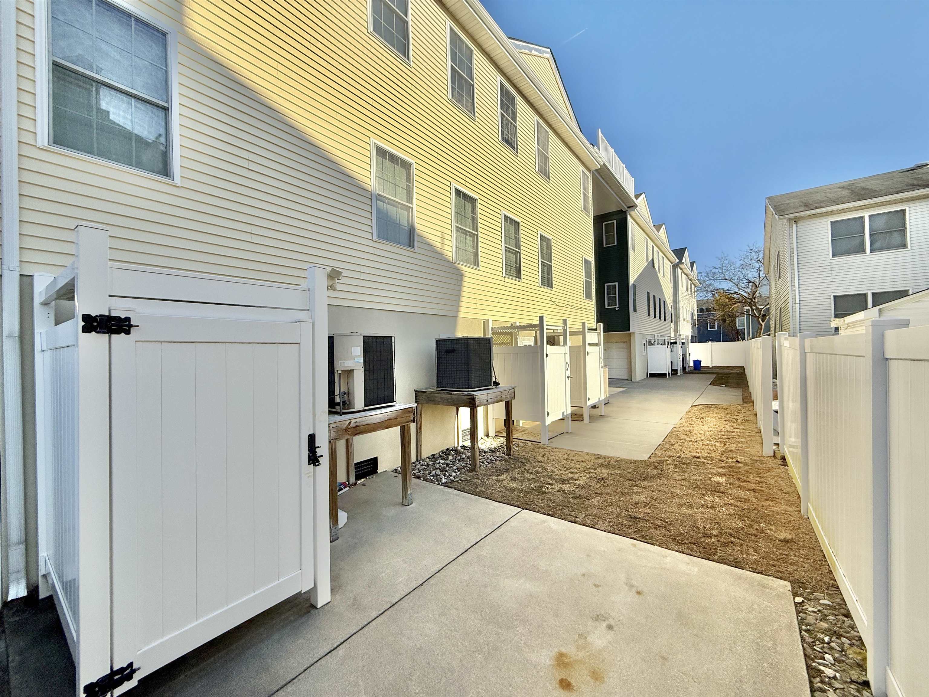 106 E Poplar Avenue #201, Wildwood, New Jersey image 43