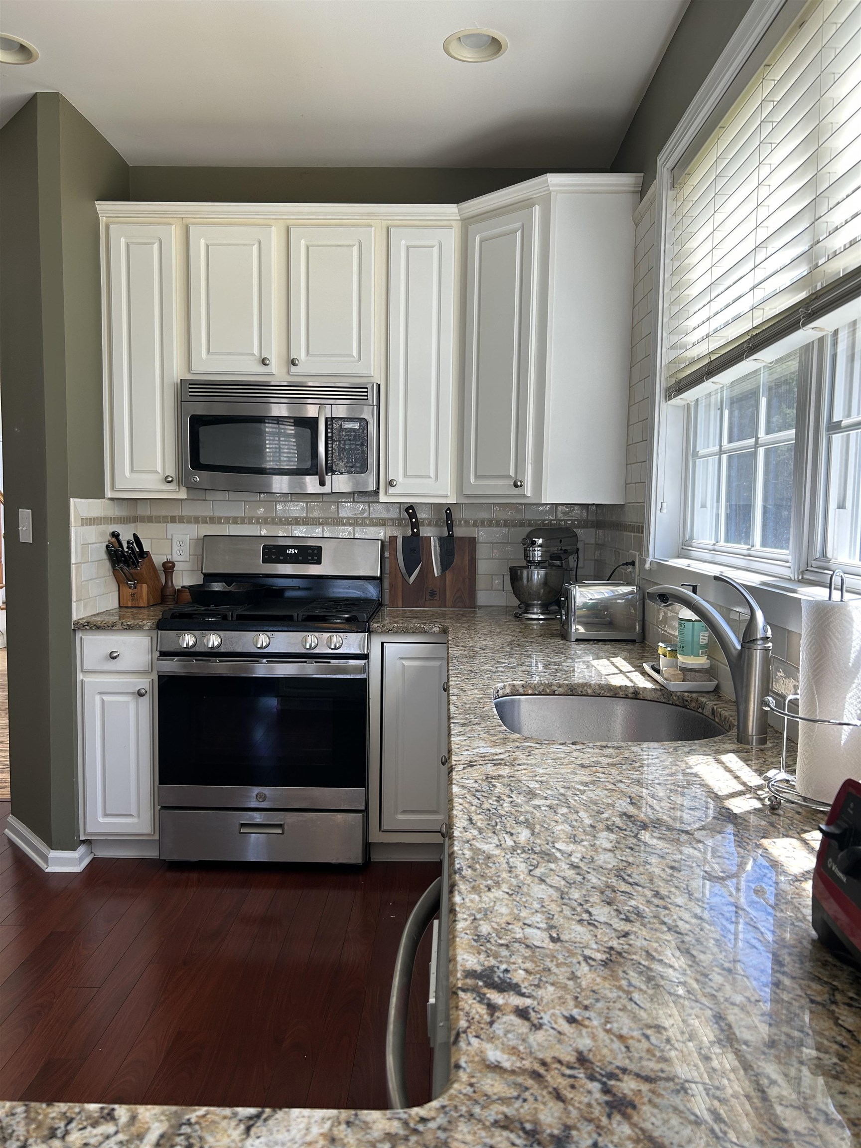602 Turnberry Court 602