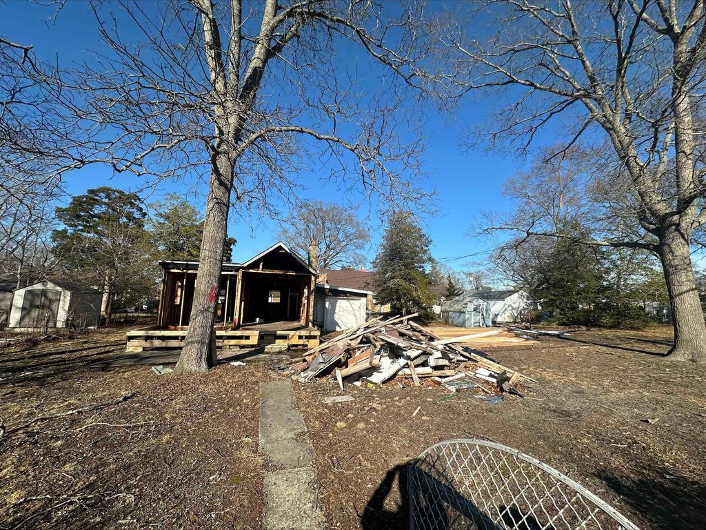 Photo of 205 E Bates Avenue, Villas, NJ 08251 (MLS # 260465)