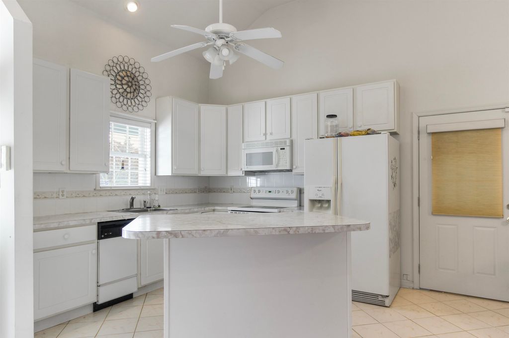 Photo of 5 N 7th Street, Del Haven, NJ 08251 (MLS # 253324)