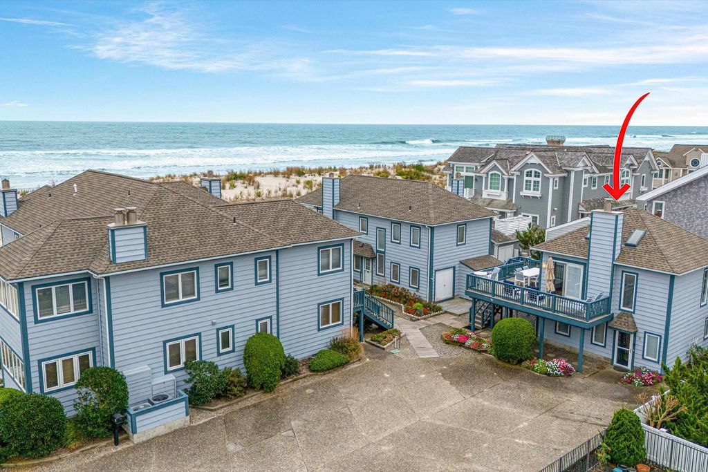 Photo of 13 93rd Street #5, Stone Harbor, NJ 08247 (MLS # 252939)