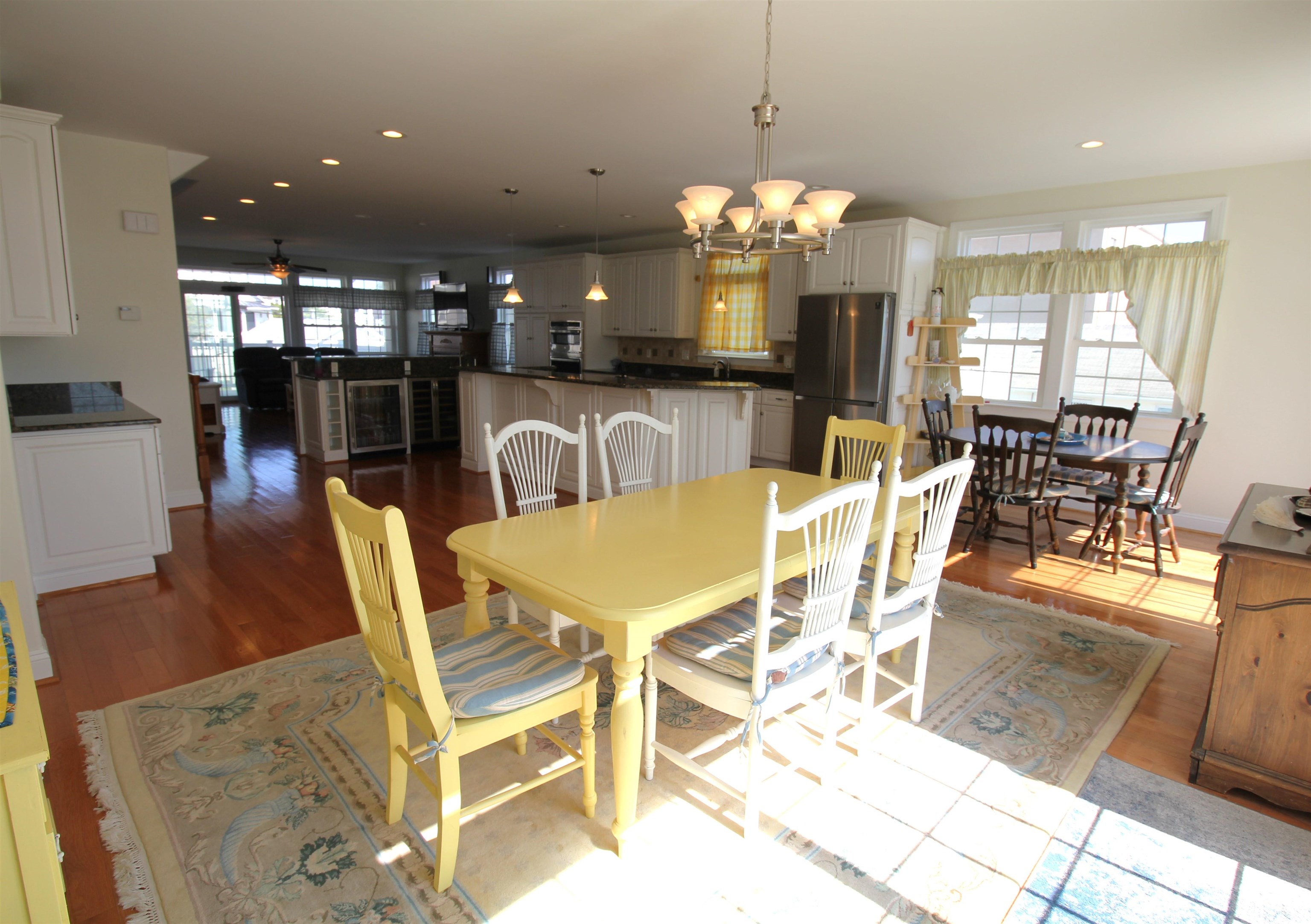 320 E 3rd Avenue, North Wildwood, New Jersey image 25