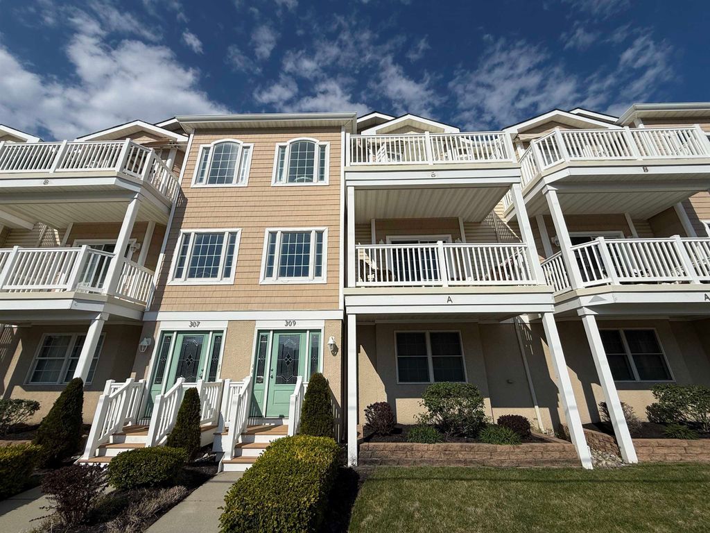 Photo of 309 E Bennett Avenue #A, Wildwood, NJ 08260 (MLS # 261040)