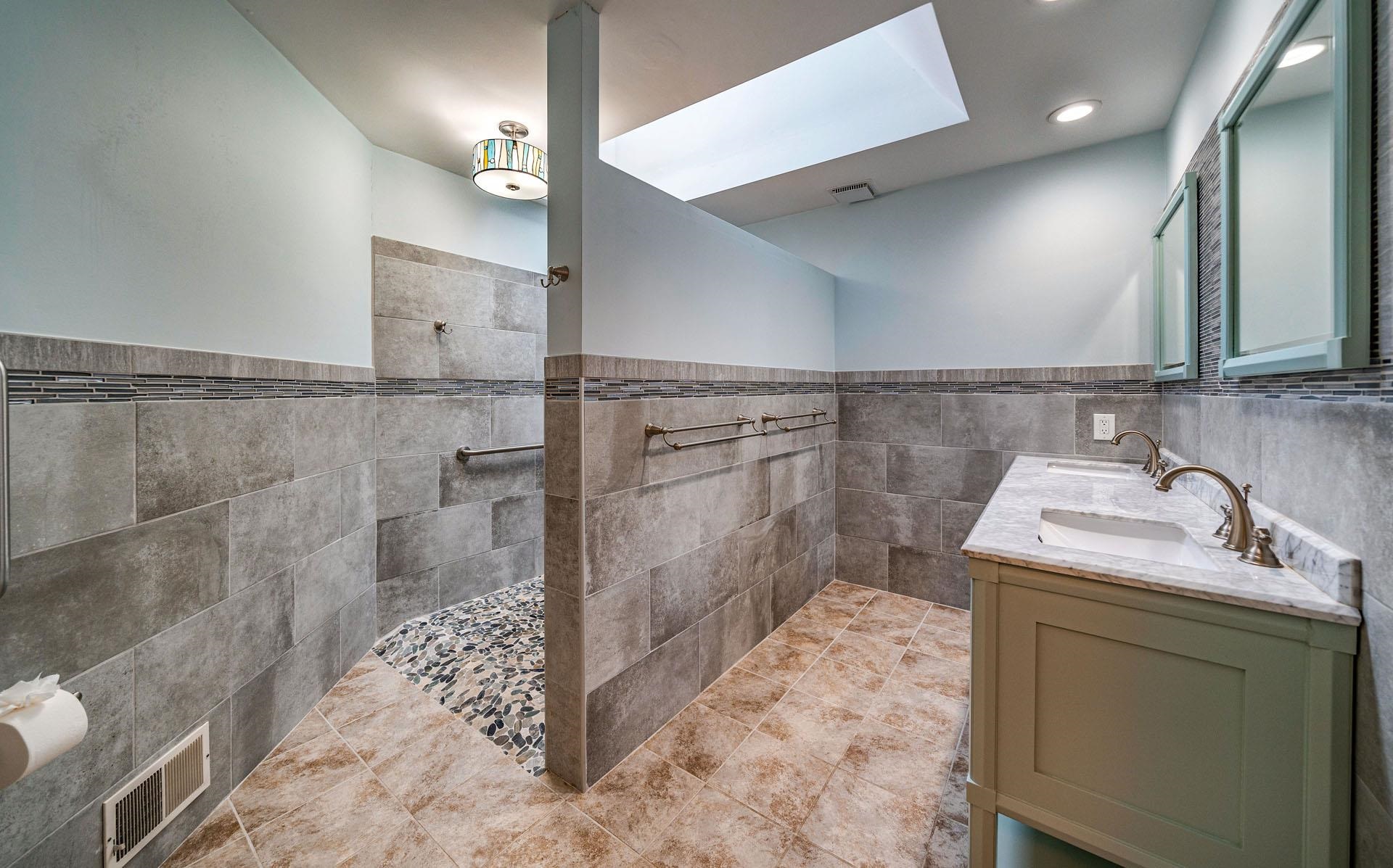 Petersburg, New Jersey 08270, United States, 3 Bedrooms Bedrooms, ,2 BathroomsBathrooms,Residential,Pending,79062