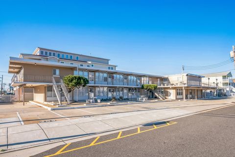 422 E 4th Street Unit 104, North Wildwood, NJ 08260 - MLS#: 243522