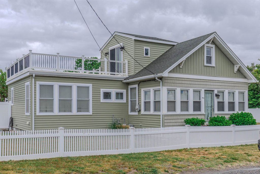 Photo of 1 Englewood Road, North Cape May, NJ 08204 (MLS # 261382)