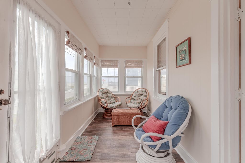 Photo of 1 Englewood Road, North Cape May, NJ 08204 (MLS # 261382)