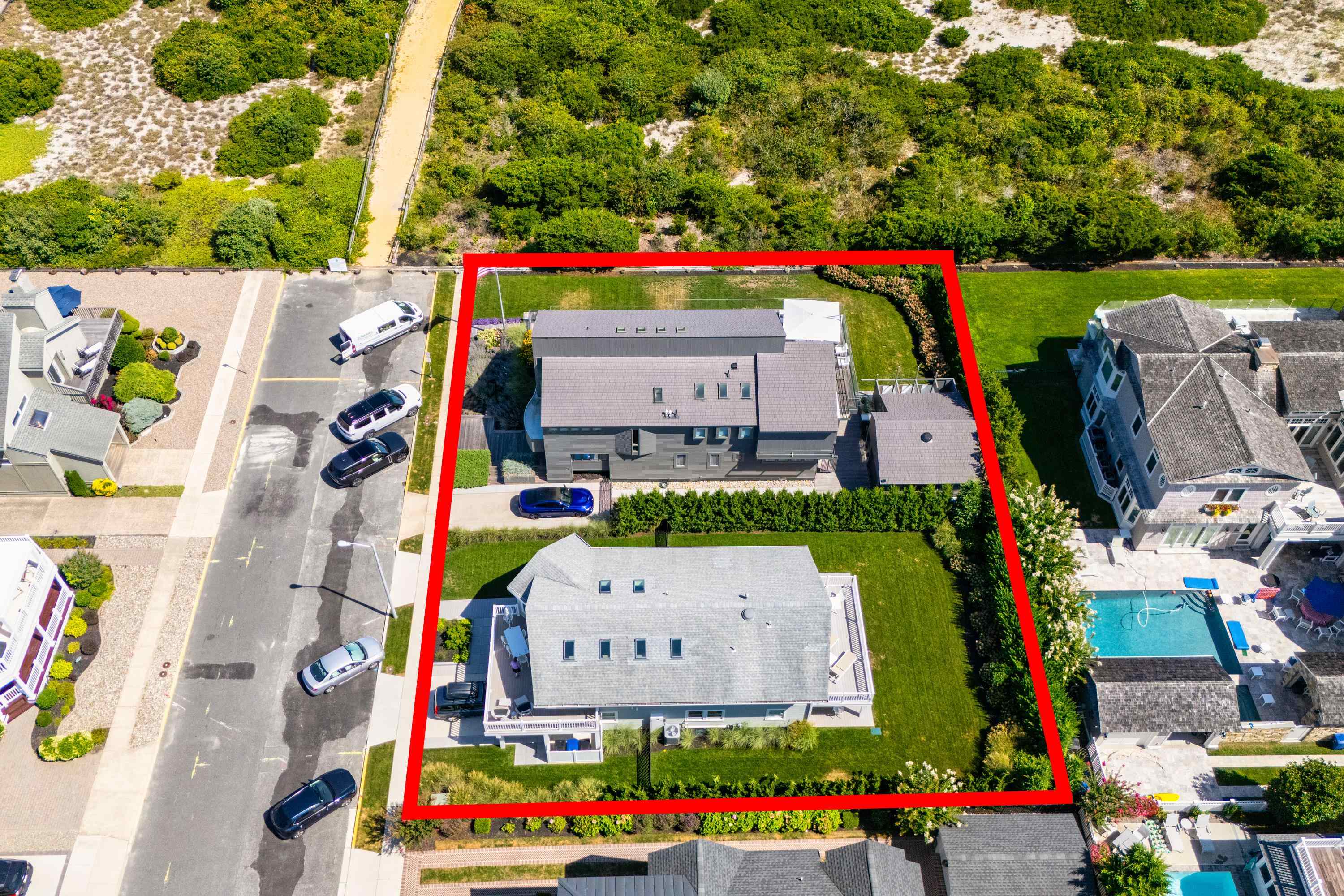 Stone Harbor, New Jersey 08247, United States, 10 Bedrooms Bedrooms, ,5 BathroomsBathrooms,Residential,Active,189913