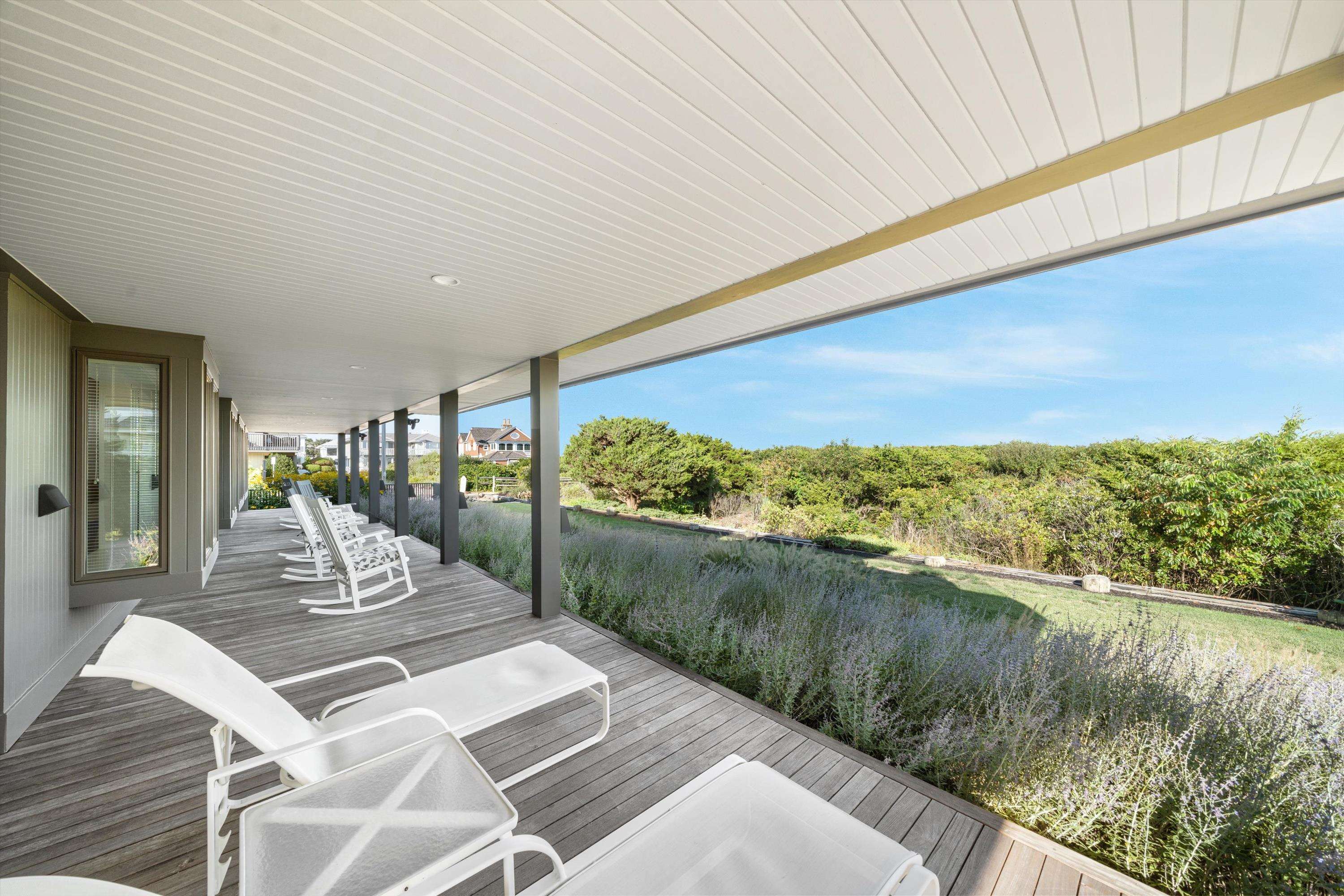 Stone Harbor, New Jersey 08247, United States, 10 Bedrooms Bedrooms, ,5 BathroomsBathrooms,Residential,Active,189913