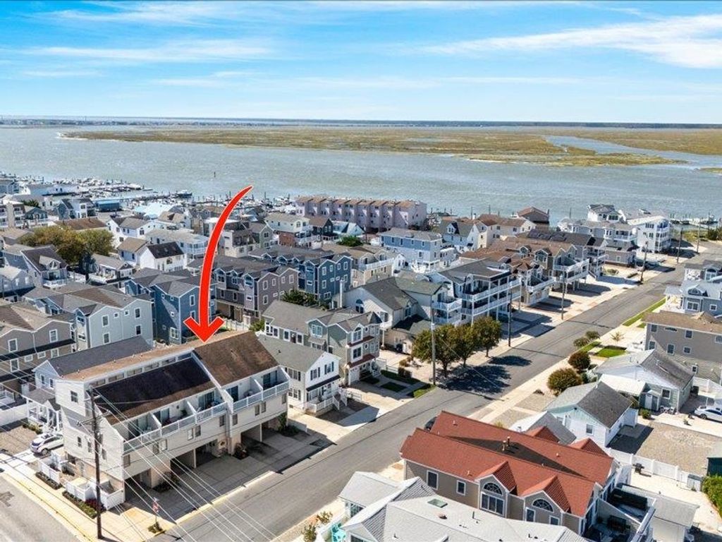 Photo of 8400 Landis Avenue #3, Sea Isle City, NJ 08243 (MLS # 253009)