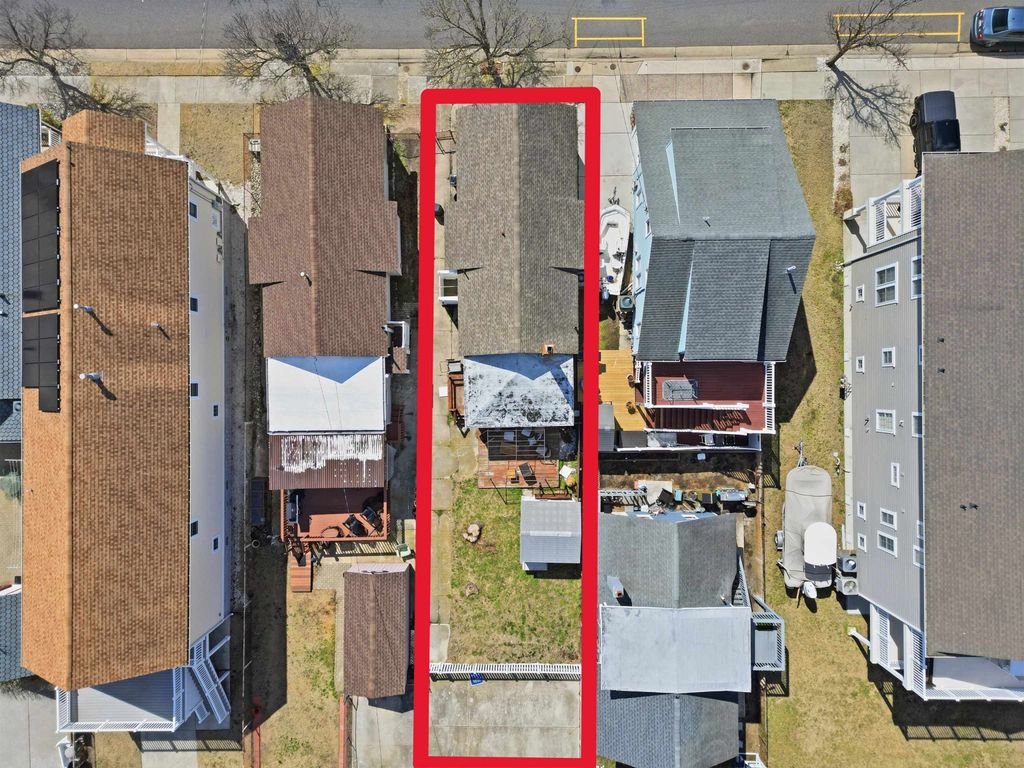 Photo of 313 W Juniper Avenue, Wildwood, NJ 08260 (MLS # 260694)