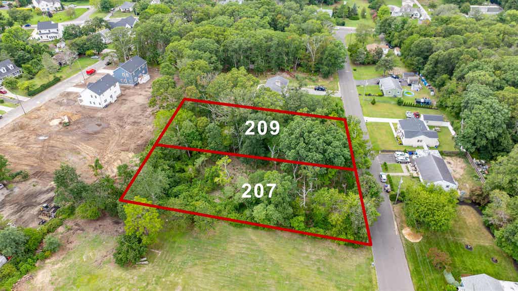 Photo of 207 Schoolhouse Lane, Cape May Court House, NJ 08210 (MLS # 262330)