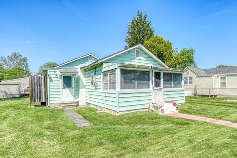 Homes For Sale - 39 E Pacific Avenue<br/> Villas, NJ 08251