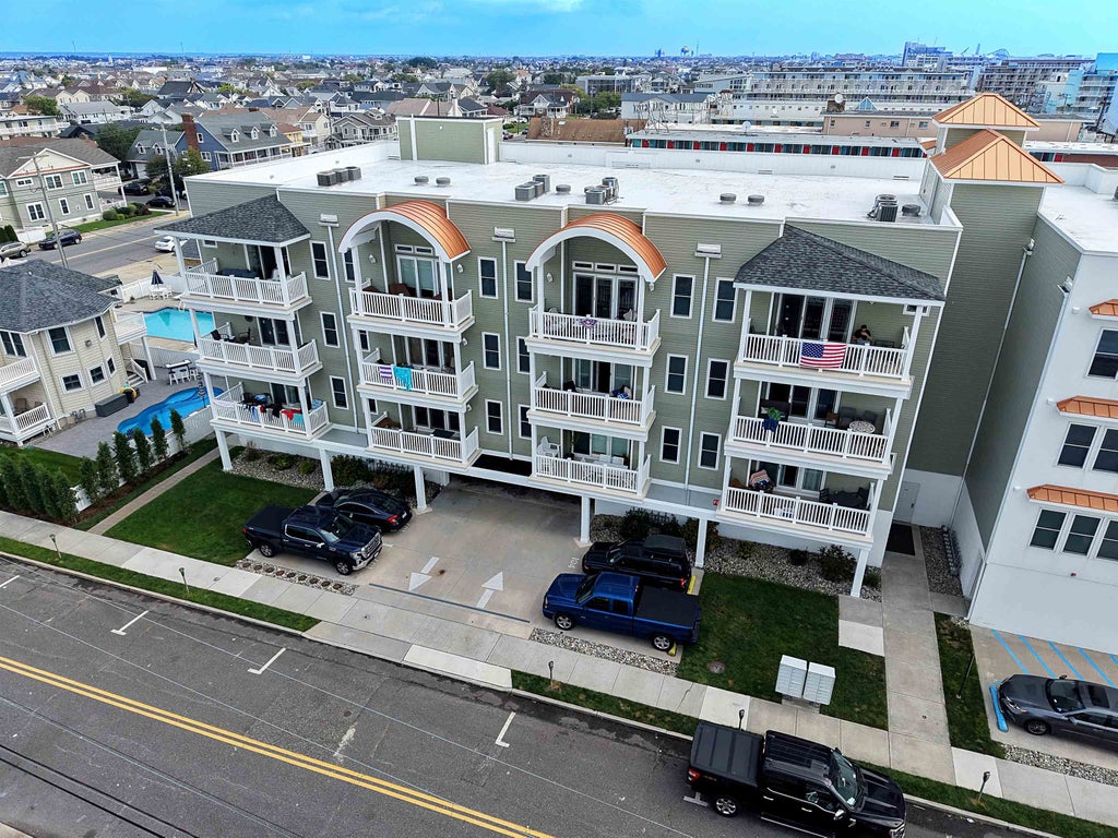 Photo of 407 E Palm Road #205, Wildwood Crest, NJ 08260 (MLS # 262324)