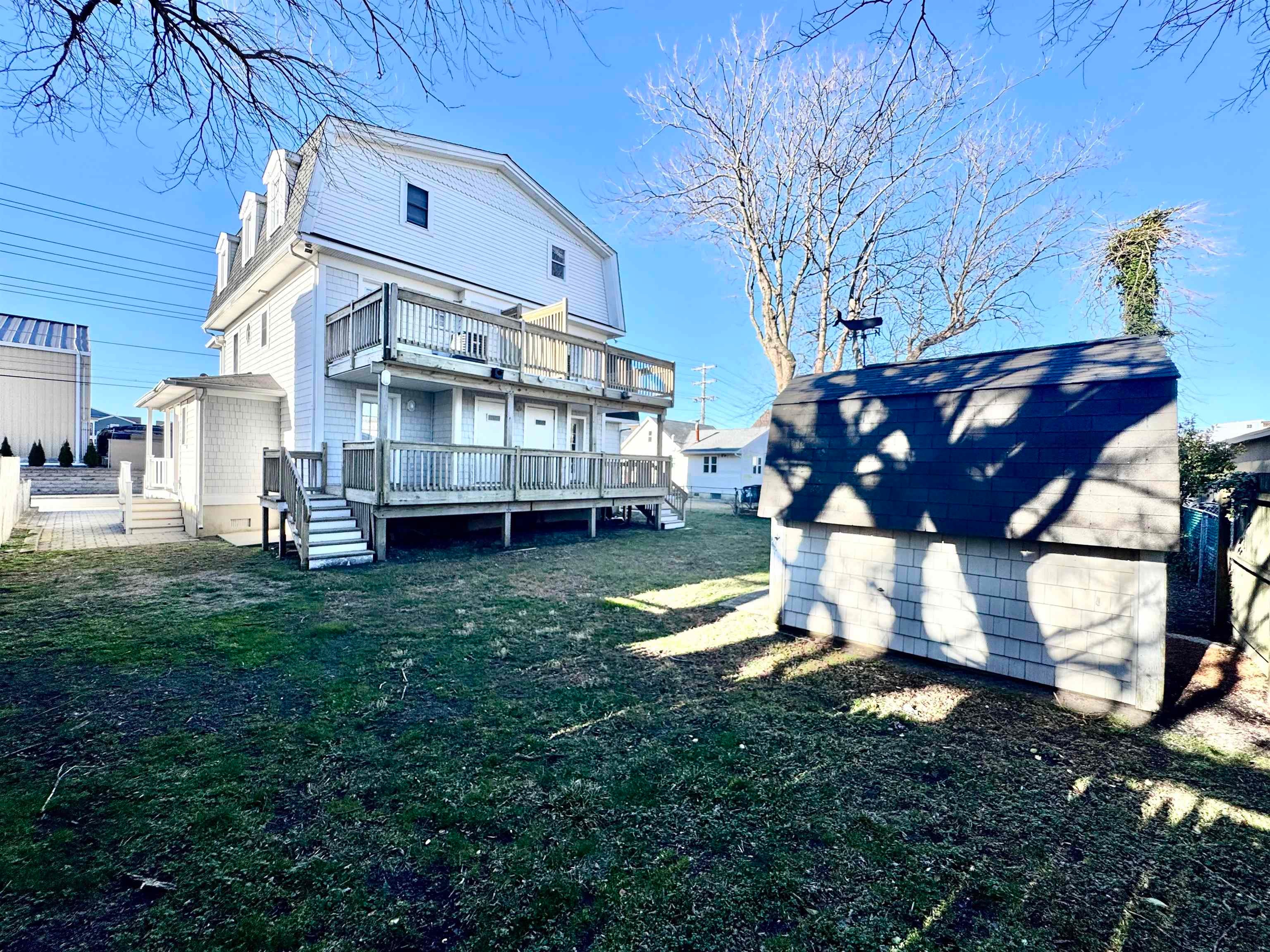 409 W Oak Avenue A