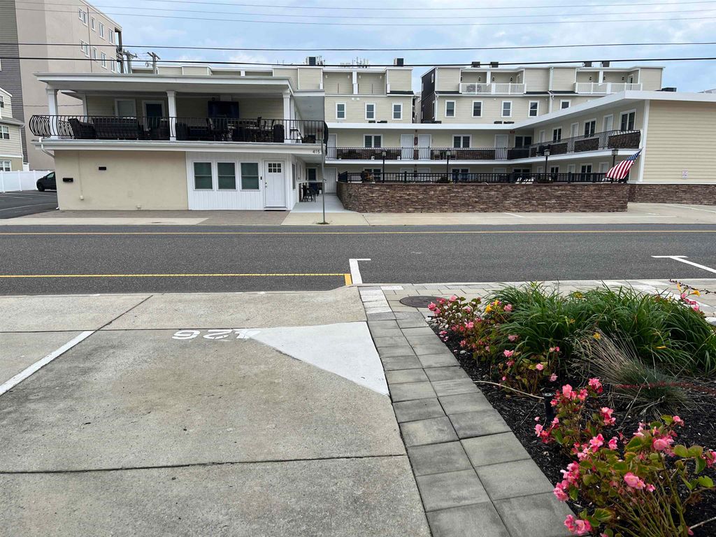 Photo of 415 E Atlanta Avenue #203, Wildwood Crest, NJ 08260 (MLS # 252933)
