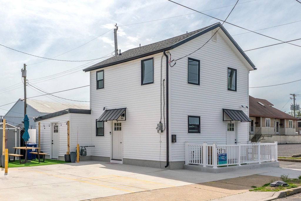 Photo of 1100 West Avenue, Ocean City, NJ 08226 (MLS # 261073)