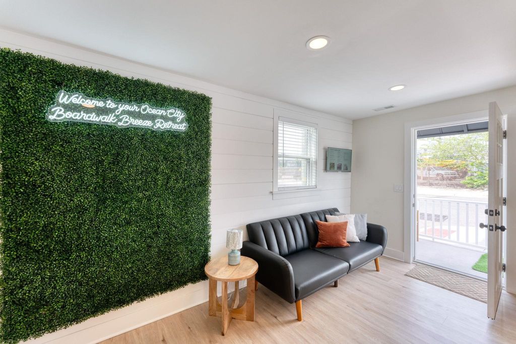 Photo of 1100 West Avenue, Ocean City, NJ 08226 (MLS # 261073)