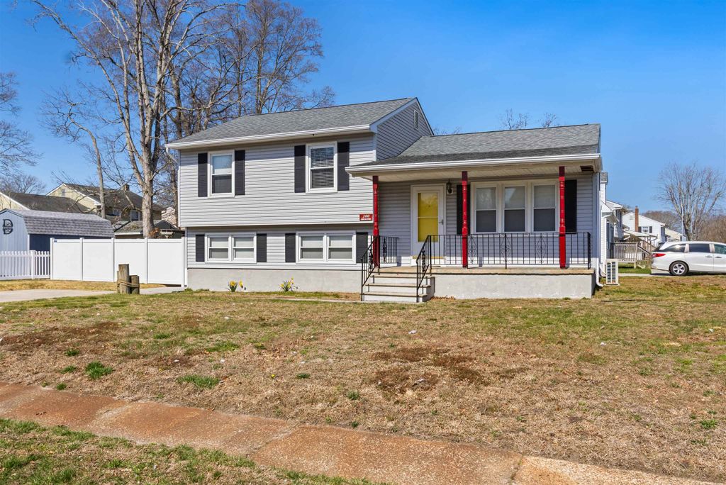 Photo of 200 Linda Anne Ave, North Cape May, NJ 08204 (MLS # 260920)