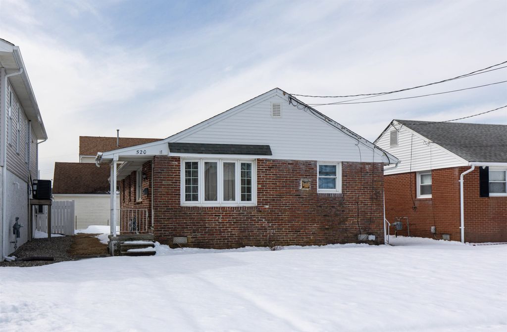 Photo of 520 W Mulberry Avenue, North Wildwood, NJ 08260 (MLS # 260458)