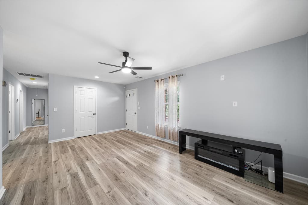 Photo of 110 Margate AVE, Beesleys Point, NJ 08223 (MLS # 262312)