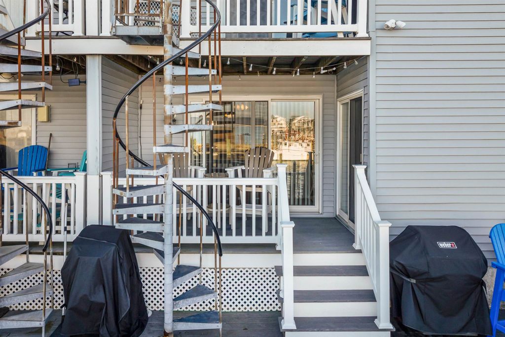 Photo of 621 W Burk Avenue #A, Wildwood, NJ 08260 (MLS # 253369)