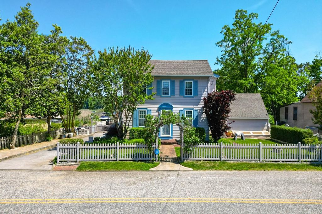 Photo of 243 Marshallville Road, Tuckahoe, NJ 08270 (MLS # 261420)