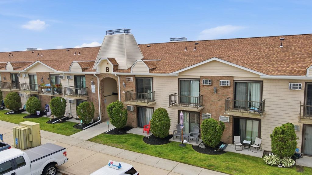 Photo of 725 Allen Dr #134B, Wildwood, NJ 08260 (MLS # 261576)