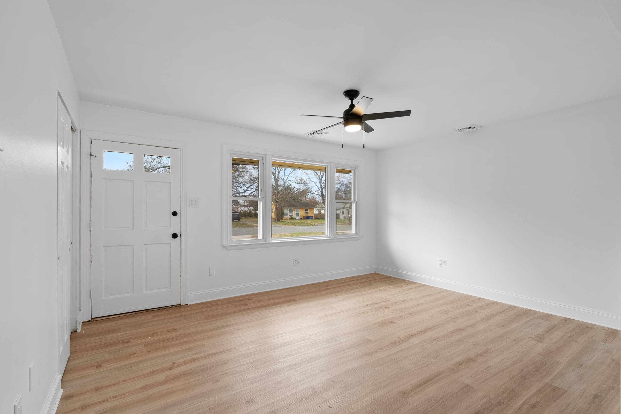 42 W Shell Bay Avenue, Cape May Court House, New Jersey image 4