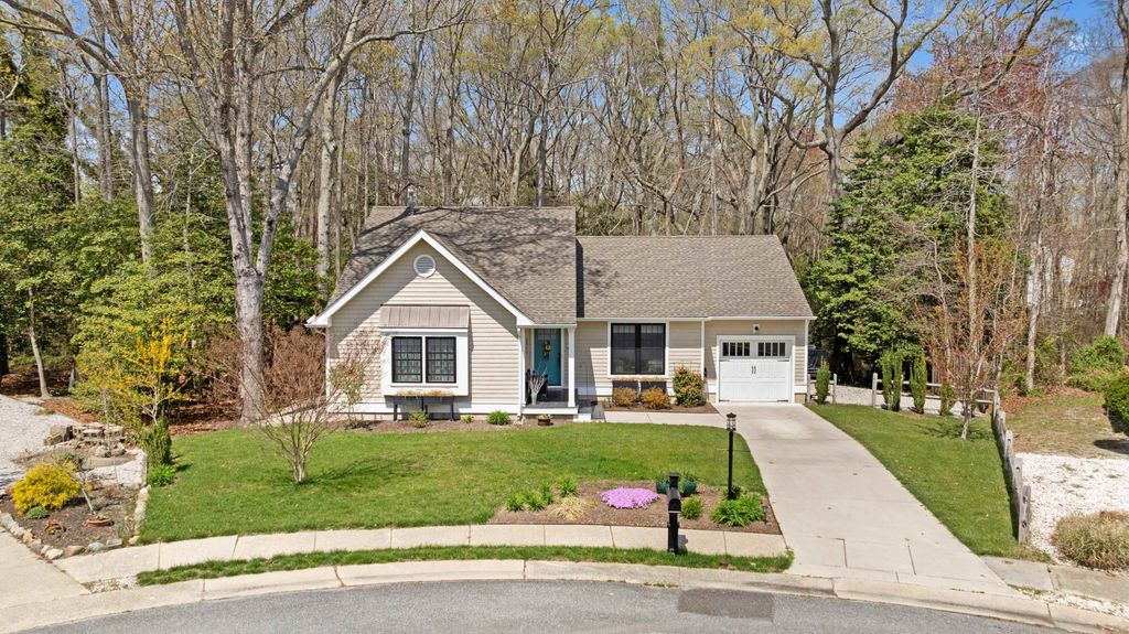 Photo of 45 Heron Way, North Cape May, NJ 08204 (MLS # 260983)