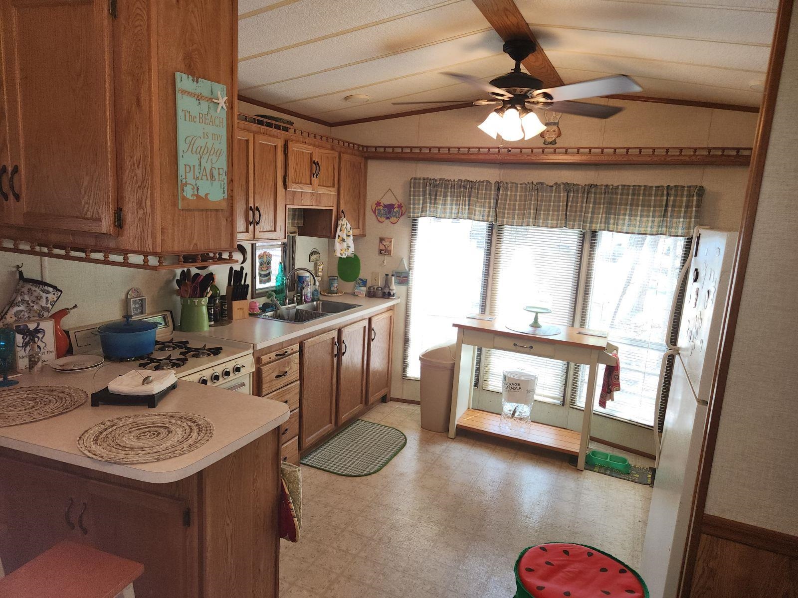 561 Corson Tavern #L2