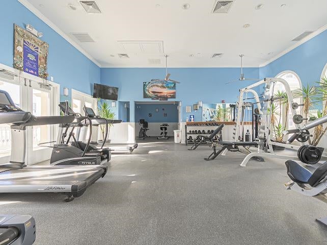 101 W Spruce Avenue 213