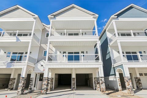 Condo For Sale - 150 E Garfield #102<br/> Wildwood, NJ 08260