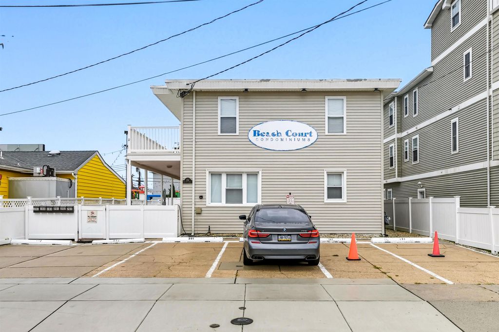 Photo of 428 E 20th Avenue #201, North Wildwood, NJ 08260 (MLS # 252738)